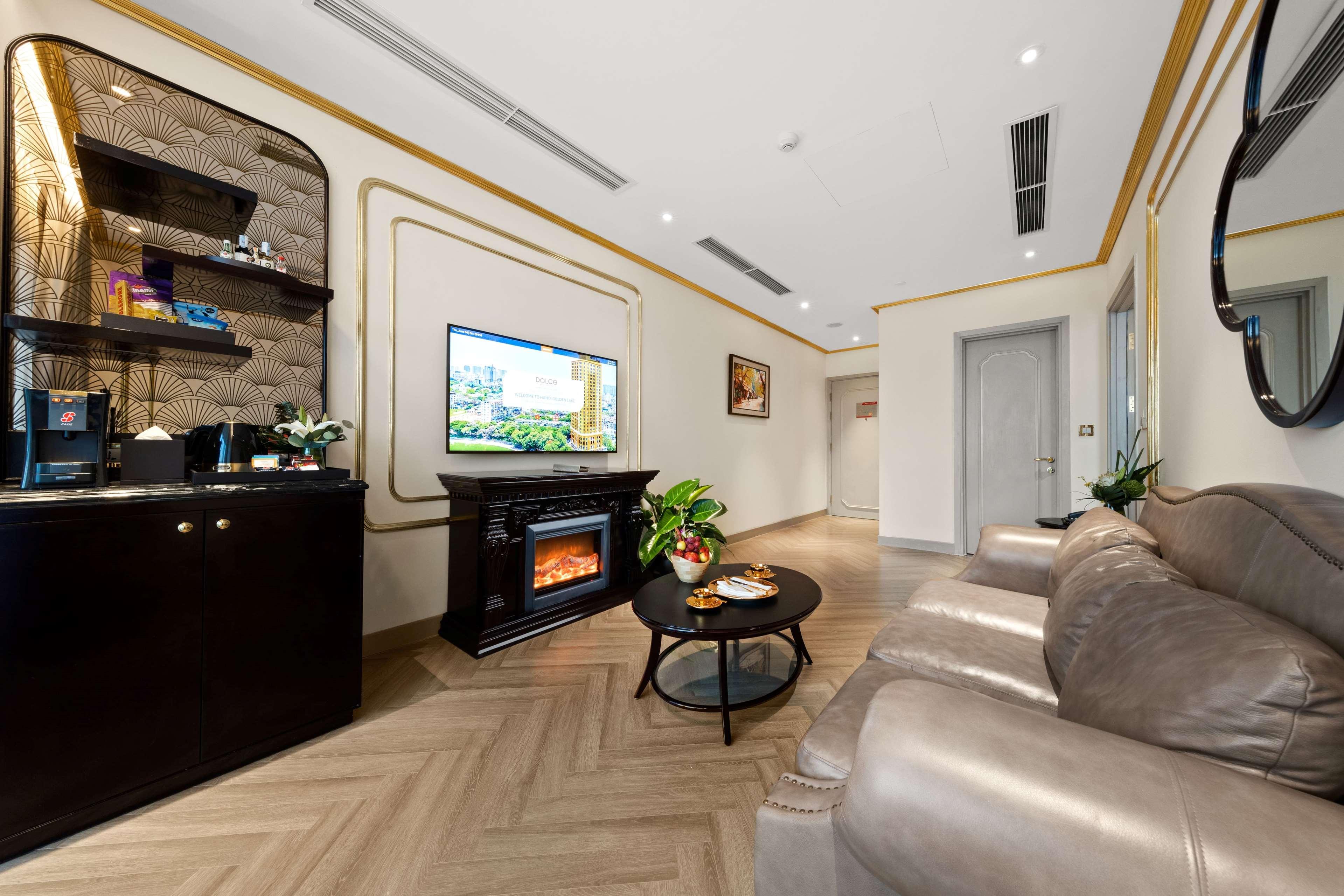 Dolce By Wyndham Hanoi Golden Lake Экстерьер фото