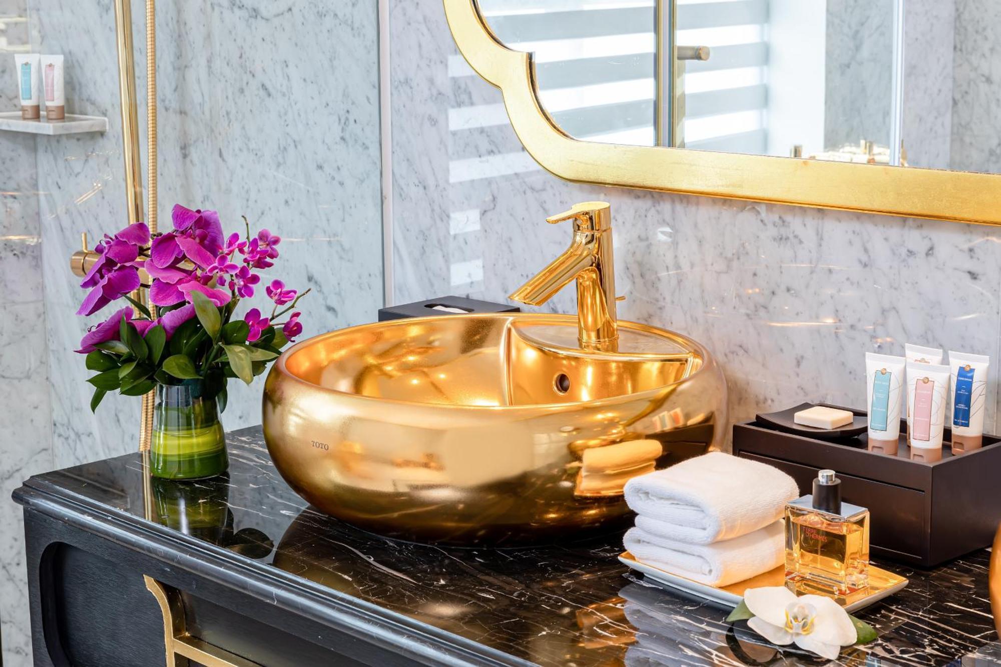 Dolce By Wyndham Hanoi Golden Lake Экстерьер фото