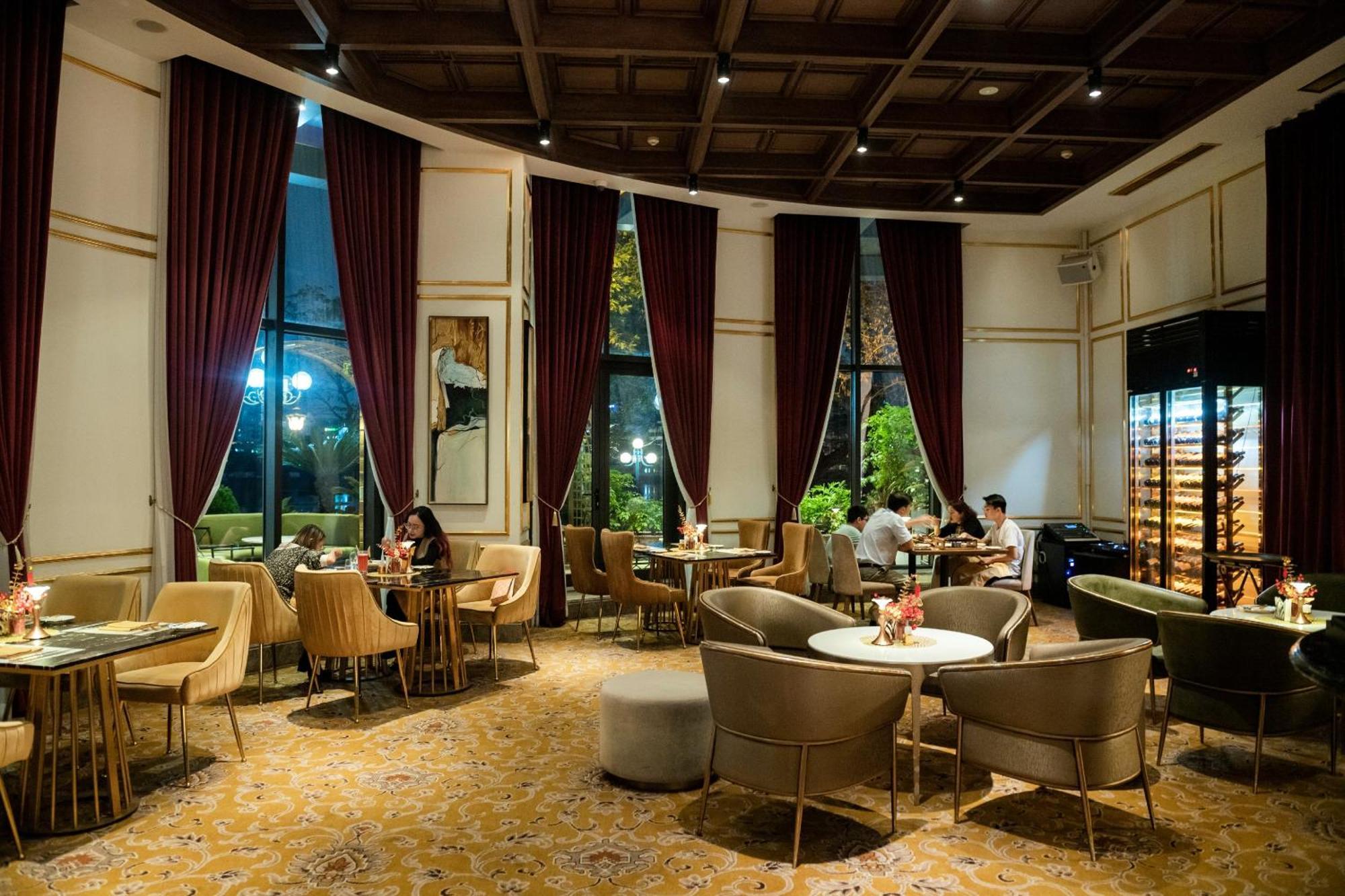 Dolce By Wyndham Hanoi Golden Lake Экстерьер фото